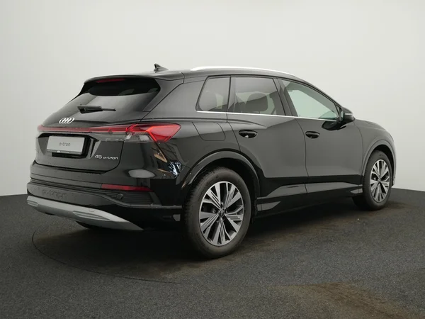 AUDI Q4 e-tron (2025) — foto 12 van 20