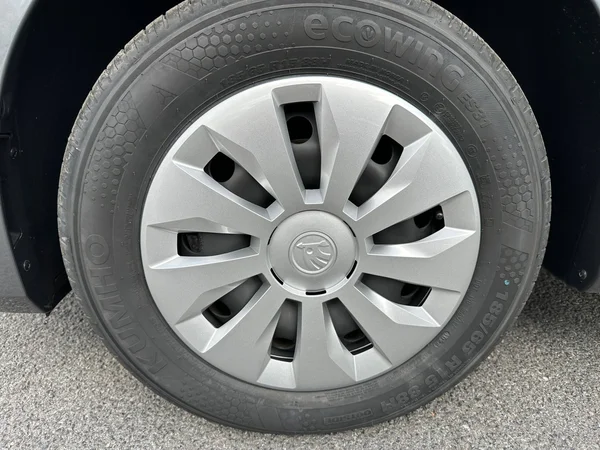 SKODA Fabia (2025) — foto 6 van 24