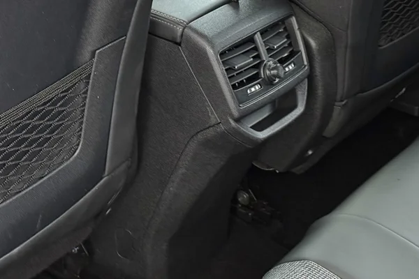 Peugeot 3008 (2020) — foto 7 van 29