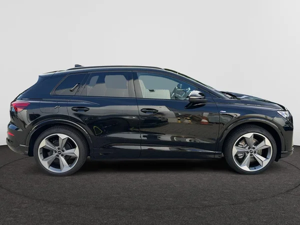 AUDI Q4 e-tron (2026) — foto 12 van 16