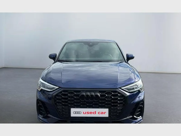 Audi Q3 Sportback (2024) — foto 12 van 28