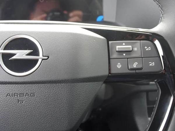 Opel Vivaro (2026) — foto 16 van 26