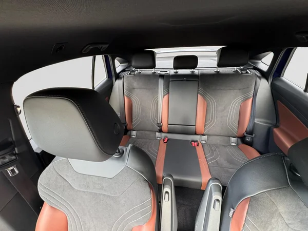 VOLKSWAGEN ID.5 (2024) — foto 13 van 21