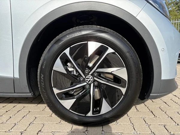 VOLKSWAGEN ID.4 (2026) — foto 17 van 24