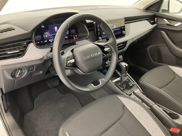SKODA Scala (2025) — foto 6 van 36
