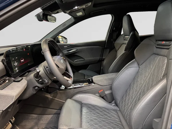 AUDI Q6 e-tron (2025) — foto 21 van 25