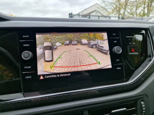 VOLKSWAGEN Polo (2023) — foto 19 van 26