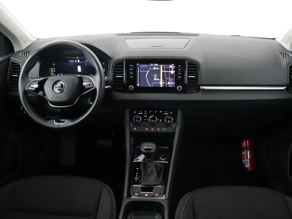 SKODA Karoq (2024) — foto 15 van 19