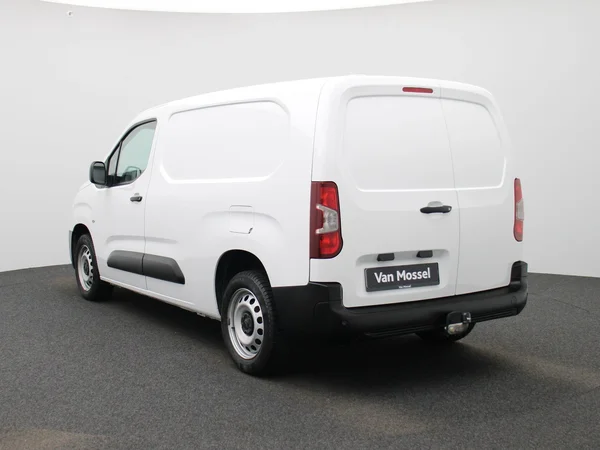 Opel Combo (2022) — foto 12 van 39