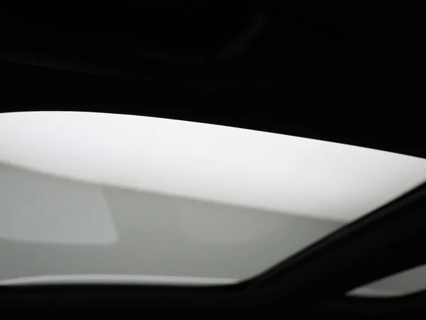 Mercedes-Benz EQB (2025) — foto 5 van 32