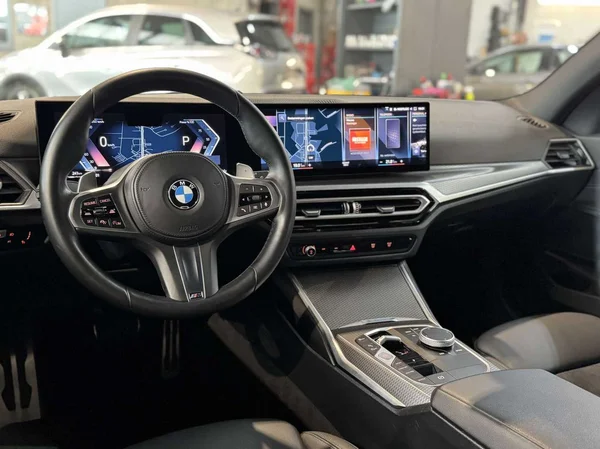 BMW 320 Touring (2022) — foto 20 van 20