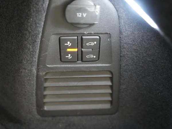 VOLKSWAGEN Touareg eHybrid (PHEV) (2023) — foto 9 van 23