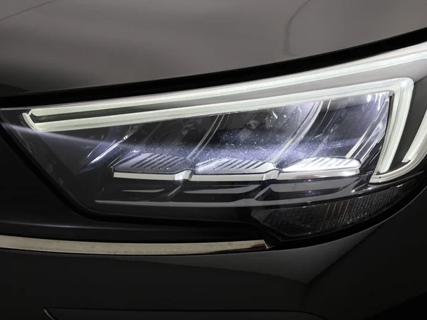 Opel Crossland (2021) — foto 8 van 38