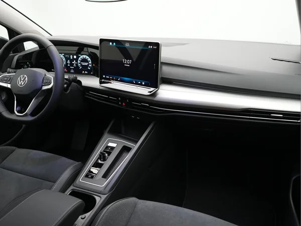 VOLKSWAGEN Golf VIII (2026) — foto 5 van 10
