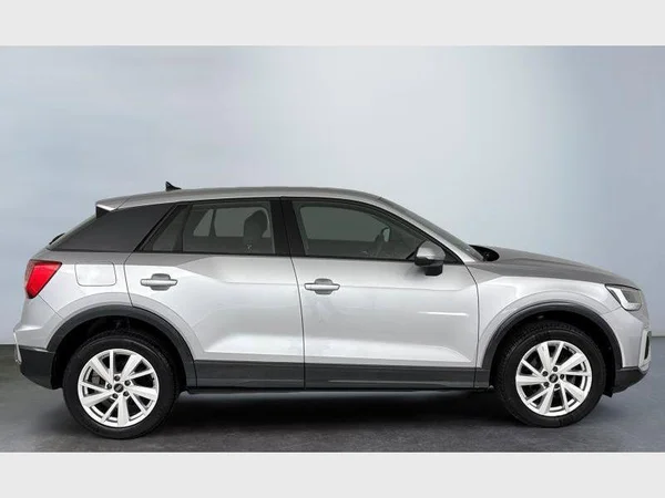 Audi Q2 (2023) — foto 32 van 33