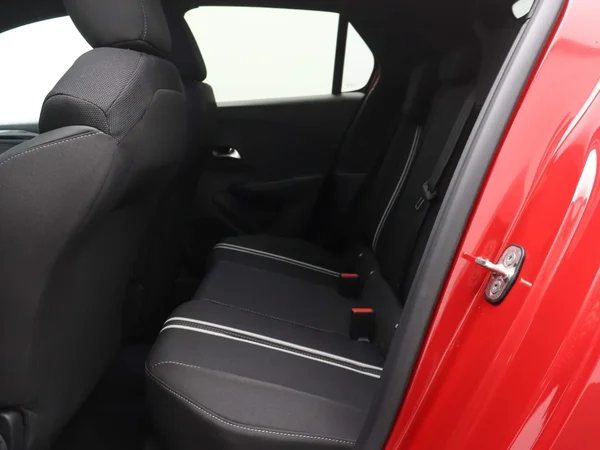Opel Corsa (2025) — foto 6 van 18
