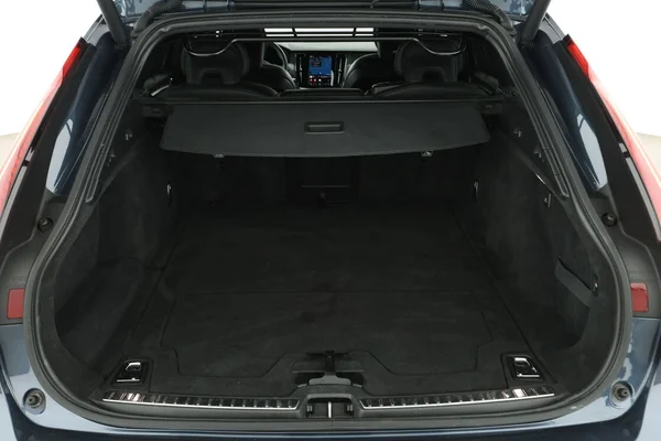 Volvo V90 (2021) — foto 8 van 16