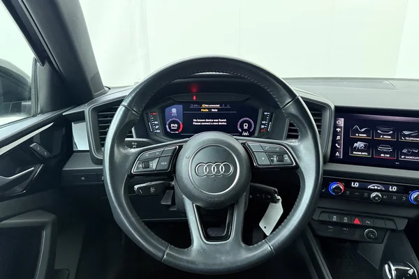 Audi A1 sportback (2019) — foto 2 van 24