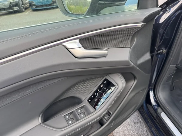 AUDI A6 Avant (2025) — foto 17 van 24