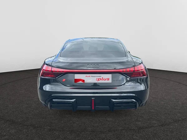 AUDI RS e-tron GT (2026) — foto 6 van 23