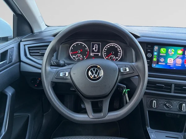 VOLKSWAGEN Polo (2022) — foto 2 van 13