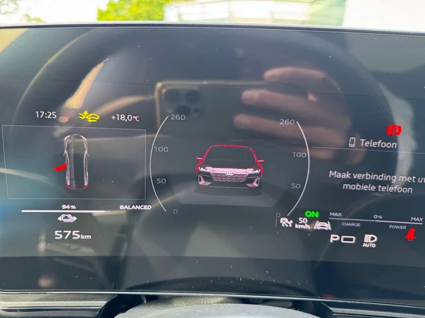 AUDI A6 Sportback e-tron (2025) — foto 5 van 24