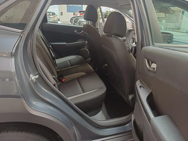 Hyundai Kona (2021) — foto 9 van 28