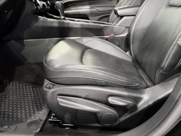 Jeep Compass (2023) — foto 6 van 21