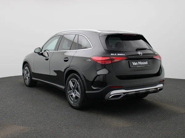 Mercedes-Benz GLC (2025) — foto 12 van 50