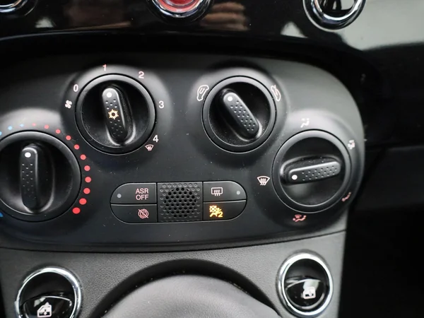 Fiat 500 (2021) — foto 9 van 33