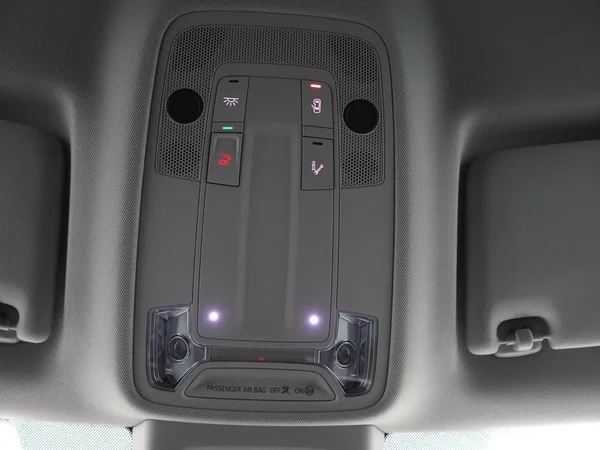 Audi Q3 (2019) — foto 15 van 31