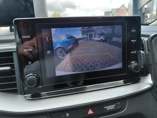 Kia cee'd (2022) — foto 6 van 19