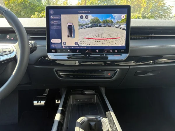 VOLKSWAGEN ID.7 Tourer (2026) — foto 3 van 24