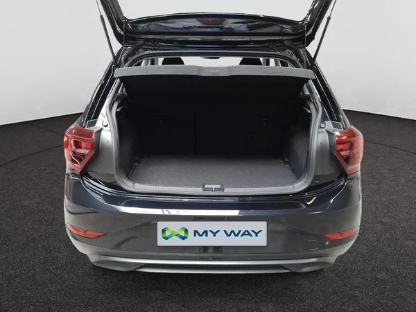 VOLKSWAGEN Polo (2024) — foto 14 van 23