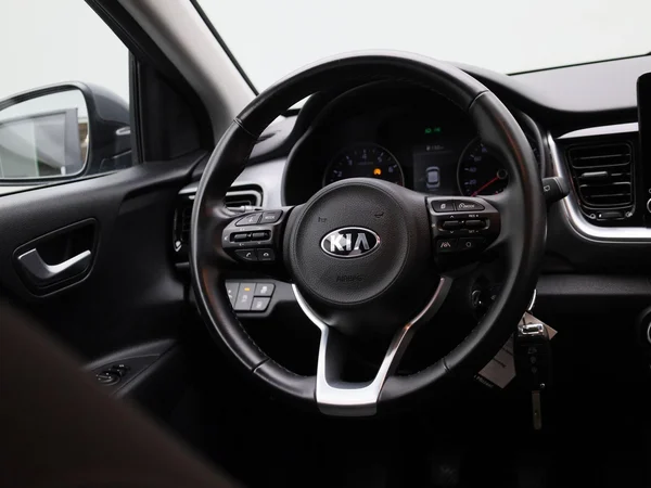 Kia Stonic (2021) — foto 35 van 35