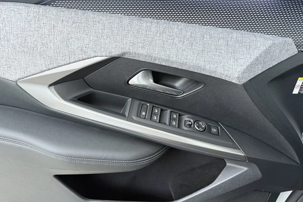Peugeot 3008 (2025) — foto 9 van 19