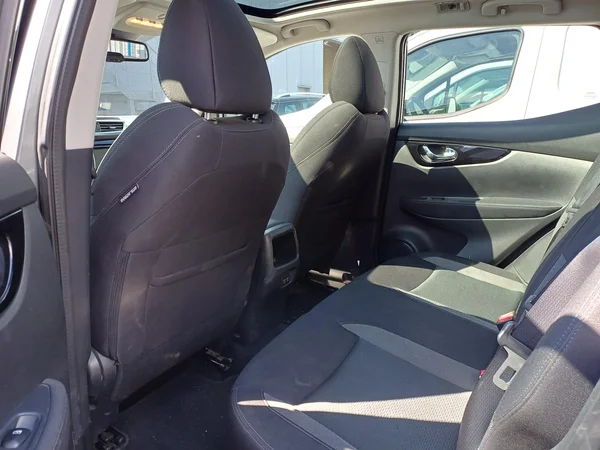 Nissan QASHQAI (2020) — foto 6 van 17