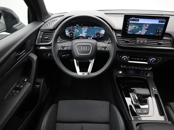 AUDI Q5 Sportback PHEV (2025) — foto 6 van 25