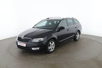 Skoda Octavia 7b3b7934-fdef-4ac1-b73b-e761f6ebc3f3