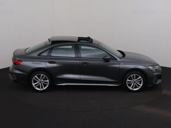 AUDI A3 (2022) — foto 21 van 25