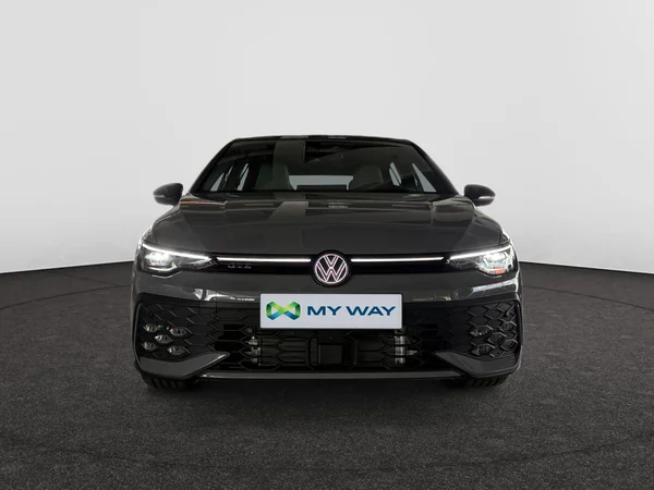 VOLKSWAGEN Golf VIII GTE (2025) — foto 16 van 24