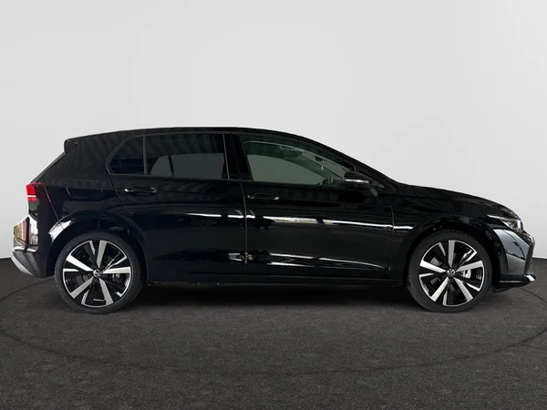 VOLKSWAGEN Golf VIII eHybrid (PHEV) (2025) — foto 5 van 24