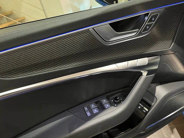 AUDI A6 Avant (2025) — foto 6 van 24