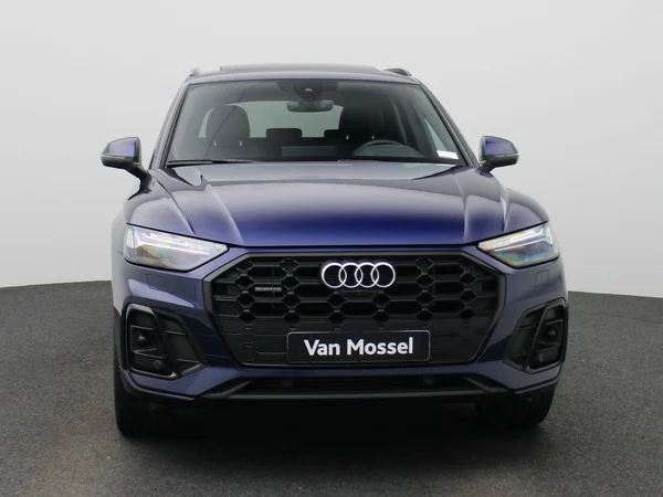 Audi Q5 (2023) — foto 23 van 53