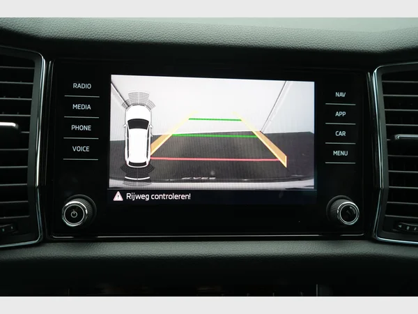 SKODA Kodiaq (2019) — foto 2 van 31