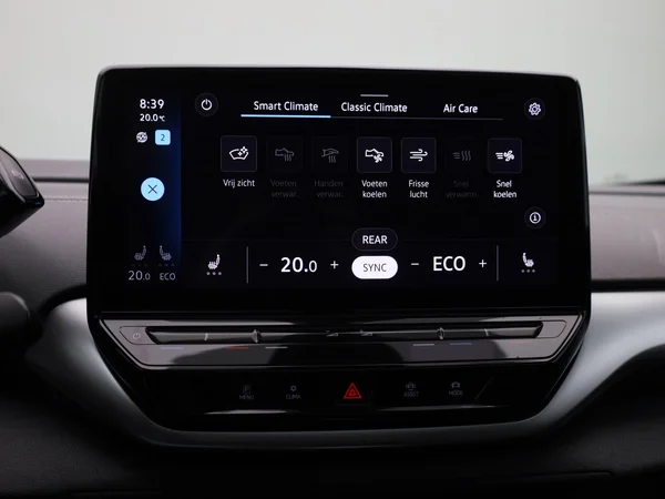 Volkswagen ID.5 (2023) — foto 9 van 38