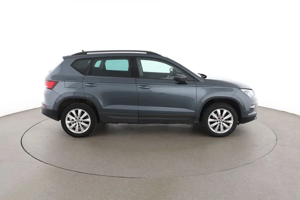 Seat Ateca (2018) — foto 13 van 16