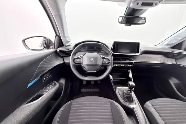 Peugeot 208 (2023) — foto 5 van 24