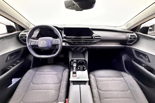 Citroen C5 X PHEV (2023) — foto 6 van 20