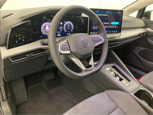 VOLKSWAGEN Golf VII SW (2026) — foto 16 van 35